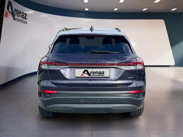 AUDI Q4 e-tron 45 quattro