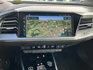 AUDI Q4 e-tron 45 quattro