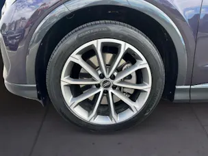 AUDI Q4 e-tron 45 quattro