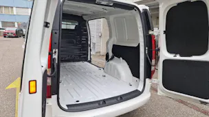 HYUNDAI Staria Cargo 84 kWh Amplia