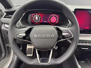 SKODA Octavia Combi 2.0 TSI DSG Dynamic 4x4