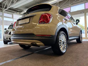 FIAT 500X 1.4T Lounge DCT | CH Fahrzeug | Pastell | Navigation | Lounge Pack | DAB+ | Winter Paket |