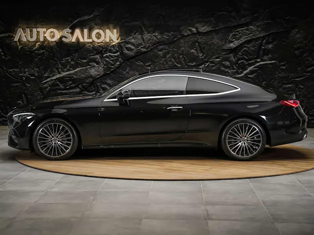 MERCEDES-BENZ CLE 220 d AMG Line Coupé 9G-Tronic *Werksgarantie*Panorama*