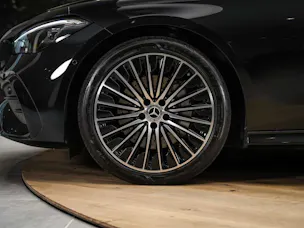 MERCEDES-BENZ CLE 220 d AMG Line Coupé 9G-Tronic *Werksgarantie*Panorama*