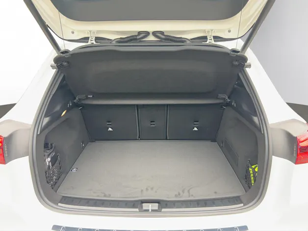 MERCEDES-BENZ GLA 250 4Matic 8G-DCT Swiss Star