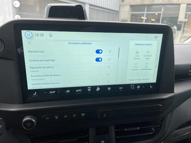 FORD Transit Custom Combi PHEV 340 L2H1 Trend Automat