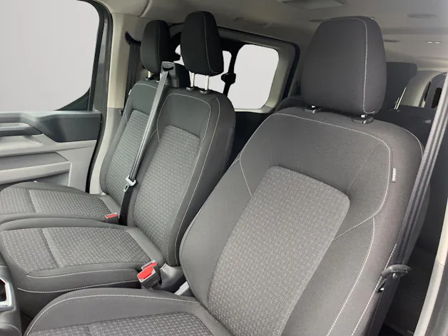 FORD Transit Custom Combi PHEV 340 L2H1 Trend Automat
