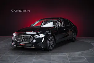 MERCEDES-BENZ E 220 d Avantgarde Limousine / Panorama-Glasdach / Hyperscreen / 360°Kamera