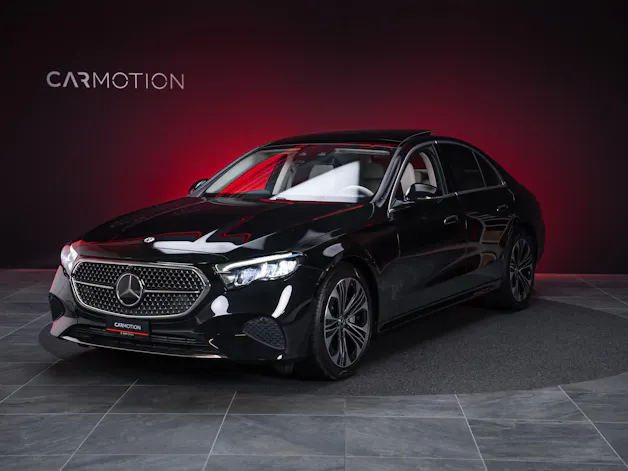 MERCEDES-BENZ E 220 d Avantgarde Limousine / Panorama-Glasdach / Hyperscreen / 360°Kamera