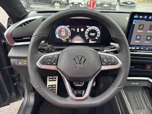 VW T-Roc 1.5 eTSi mHEV R-Line DSG-Automat
