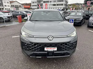 VW T-Roc 1.5 eTSi mHEV R-Line DSG-Automat