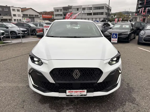 RENAULT Clio 1.2 TCe Evolution NEUES MODELL EDC-Automat