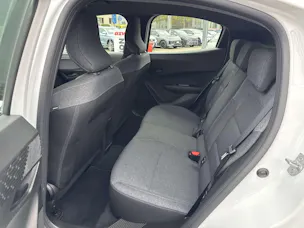 RENAULT Clio 1.2 TCe Evolution NEUES MODELL EDC-Automat