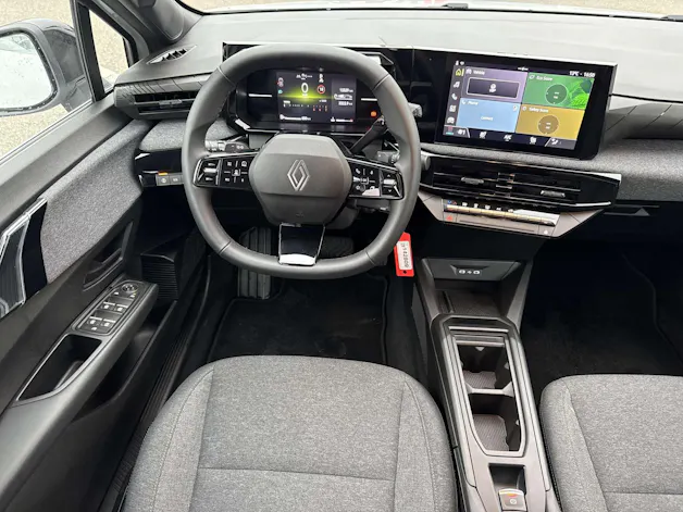 RENAULT Clio 1.2 TCe Evolution NEUES MODELL EDC-Automat