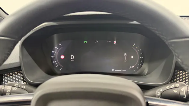 VOLVO XC40 2.0 B5 MH Ultimate Dark A
