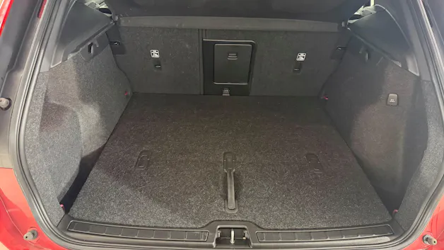 VOLVO XC40 2.0 B5 MH Ultimate Dark A
