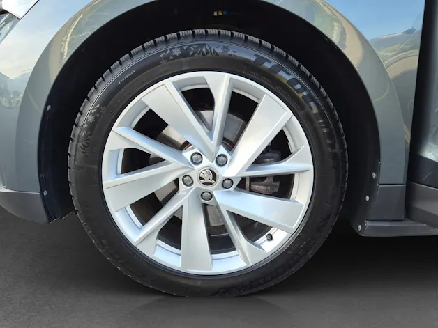 SKODA Enyaq iV 60