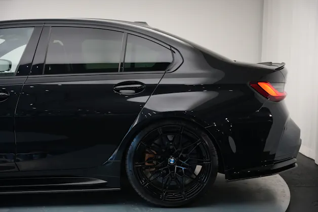 BMW M3 Competition M xDrive *Keramik* *Carbon* *CH-Fahrzeug*