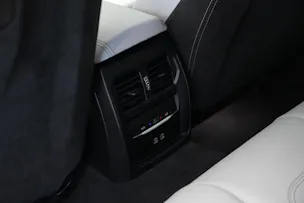 BMW M3 Competition M xDrive *Keramik* *Carbon* *CH-Fahrzeug*