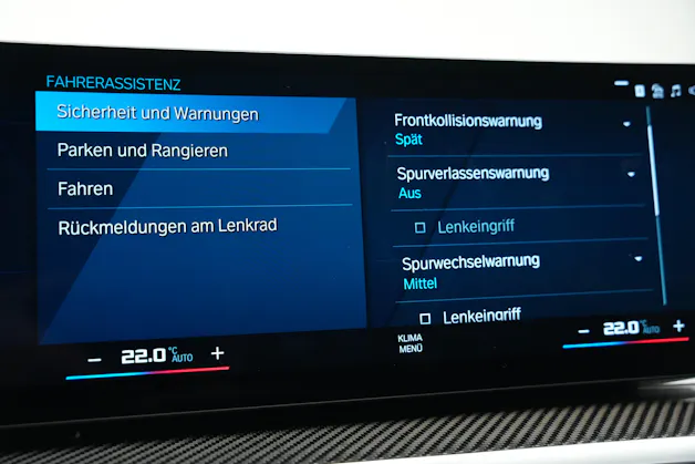 BMW M3 Competition M xDrive *Keramik* *Carbon* *CH-Fahrzeug*
