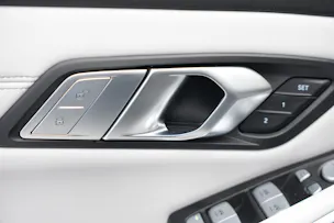 BMW M3 Competition M xDrive *Keramik* *Carbon* *CH-Fahrzeug*