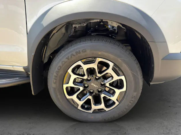JAC T9 EV Luxury