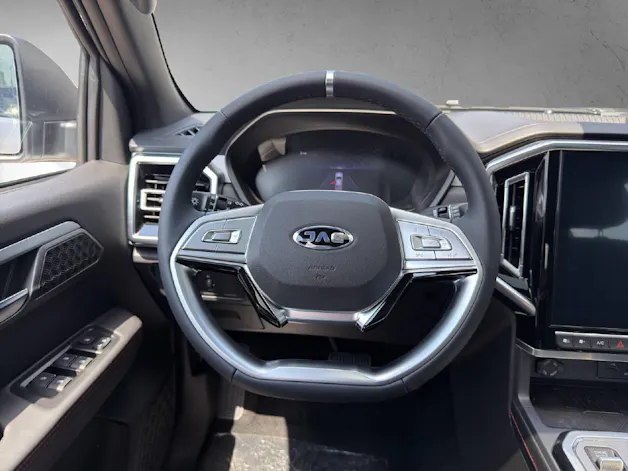 JAC T9 EV Luxury