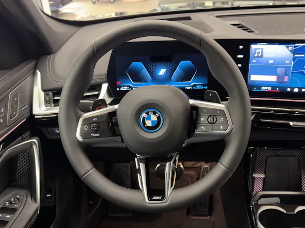 BMW X1 U11 30e xDrive paddles