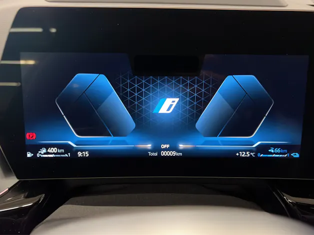 BMW X1 U11 30e xDrive paddles
