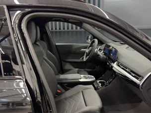 BMW X1 U11 30e xDrive paddles