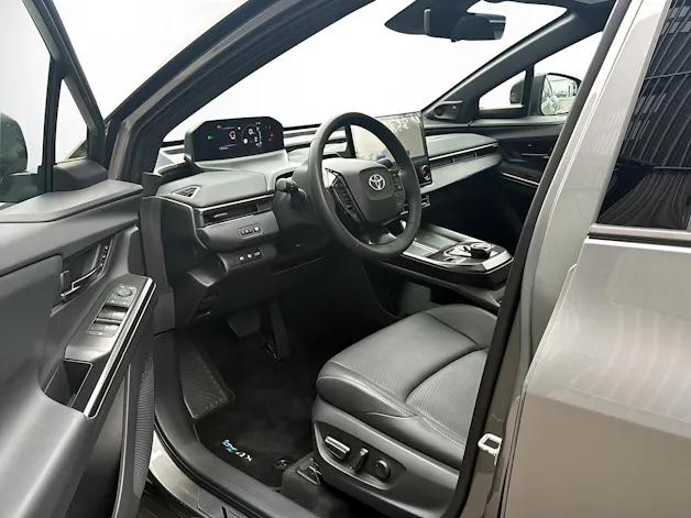 Toyota bZ4X Premium AWD