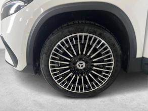 https://vehicle.imgix.net/4530052/00aa1e56-73e5-40f2-a1f0-d30fc0a00b3f.jpg