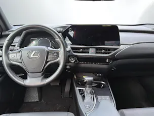 Lexus UX 250h F-Line