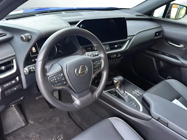 Lexus UX 250h F-Line