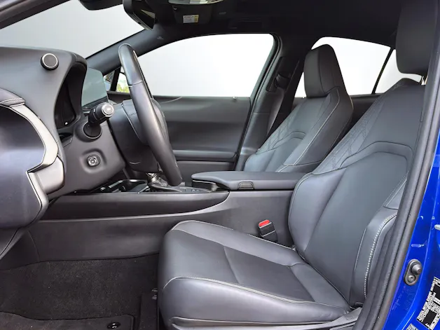Lexus UX 250h F-Line