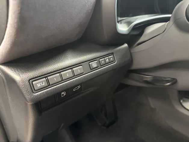 Lexus LBX 1.5 Hybrid Cool AWD