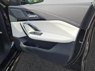BMW iX1 U11 30 xDrive M Sport Pro