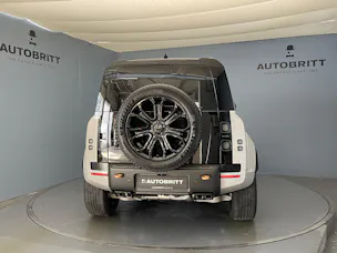 Land Rover Defender 110 4.4 V8 Octa