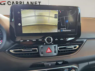 HYUNDAI i30 1.5 T-GDi Amplia