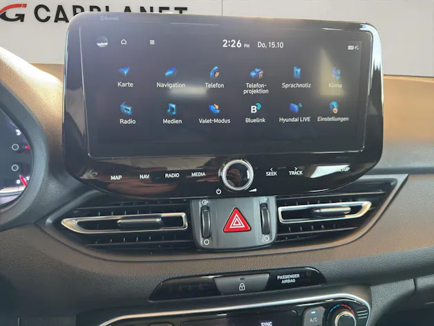 HYUNDAI i30 1.5 T-GDi Amplia