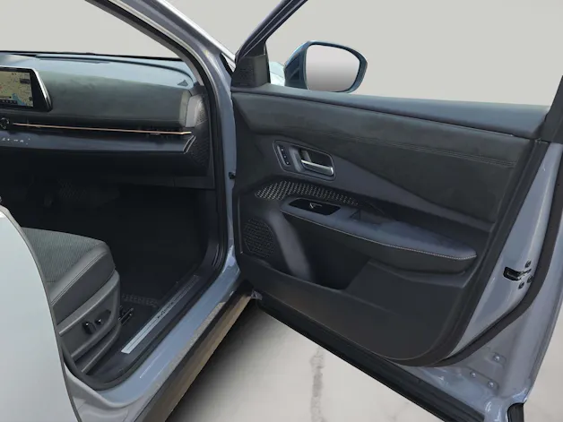 NISSAN Ariya Evolve e-4orce
