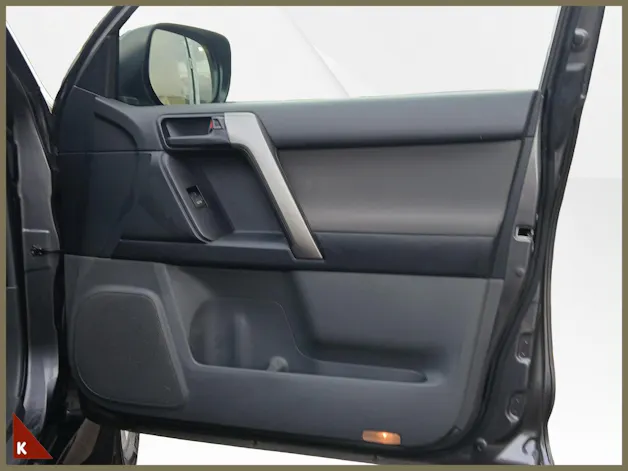 Toyota Land Cruiser 3.0 D-4D Linea Luna
