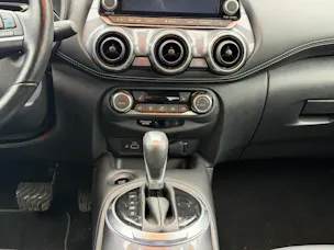 NISSAN Juke 1.6 Hybrid Tekna
