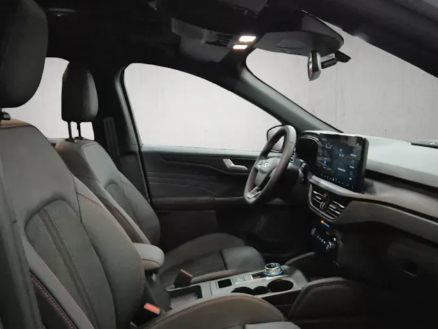 FORD Kuga 2.5 Full-Hybrid ST-Line X 4x4
