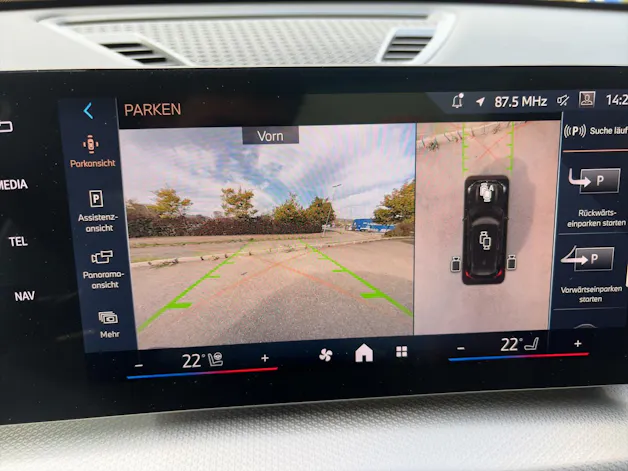 BMW X1 U11 30e xDrive paddles