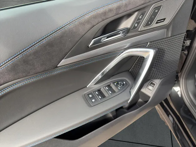 BMW X1 U11 30e xDrive paddles