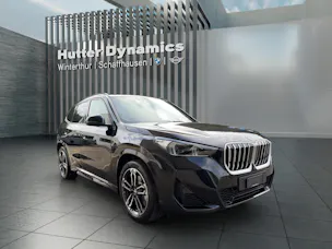 BMW X1 30e xDrive paddles