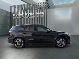 BMW X1 30e xDrive paddles