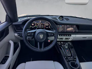 PORSCHE 911 Turbo S