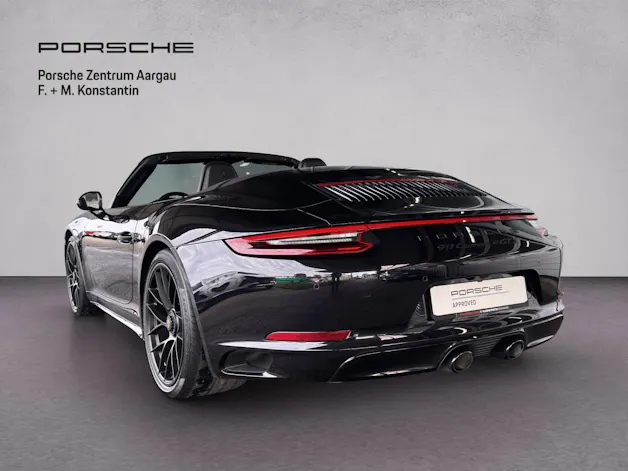 PORSCHE 911 Carrera 4 GTS Cabriolet